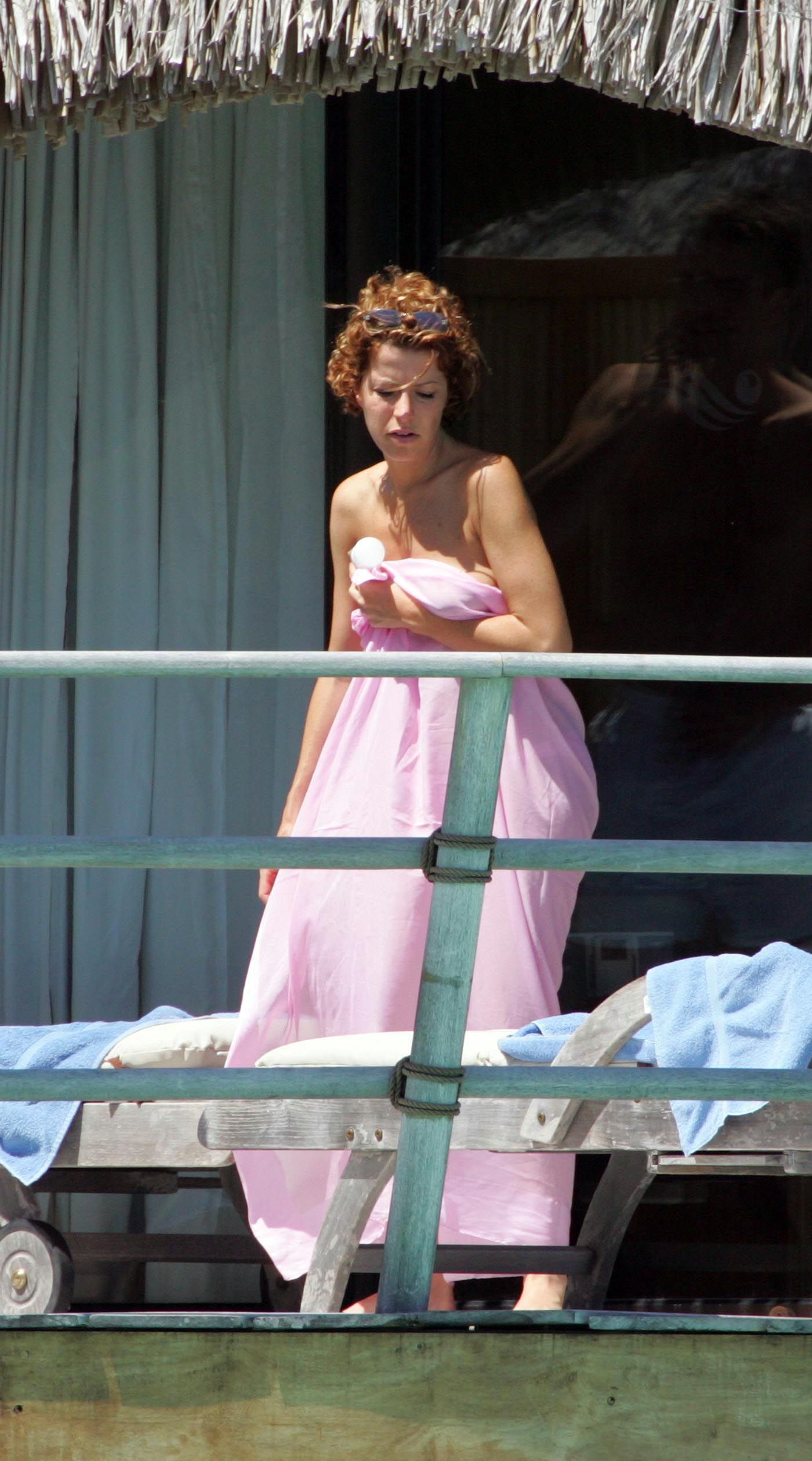 Natasha Kaplinsky caught topless on holiday - Image Gallery #175838